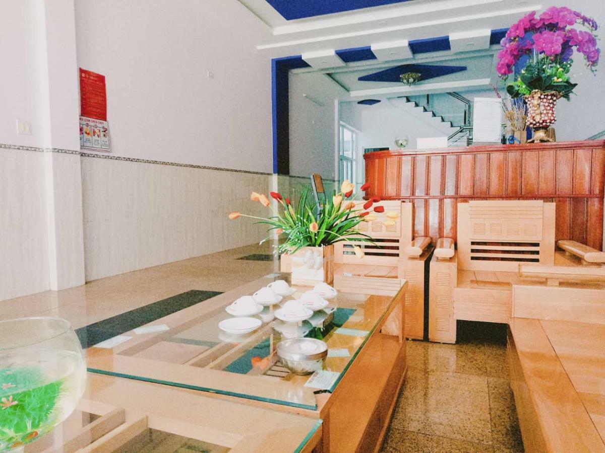 Minh Minh Hotel Quy Nhon Exterior photo